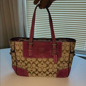 Coach Signature Canvas Shoulder Bag - Pink and Tan